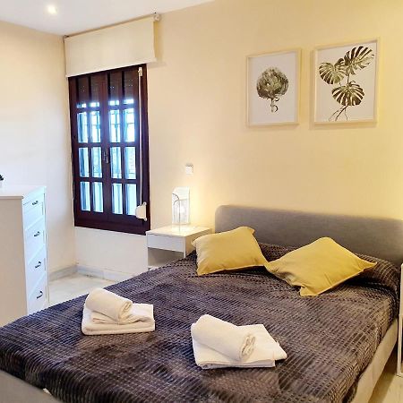 Cozy Apartment On The Beach Sitio de Calahonda Exterior photo