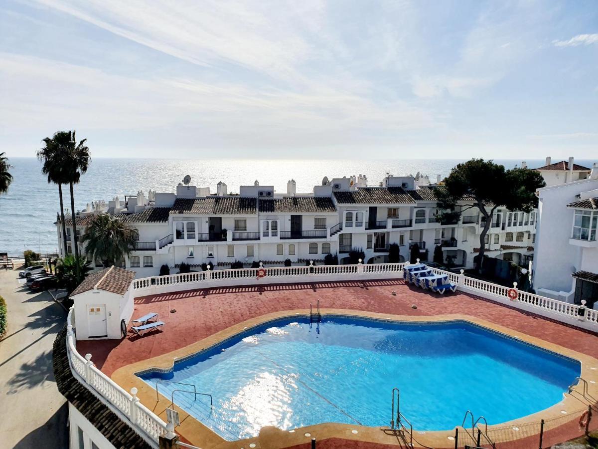 Cozy Apartment On The Beach Sitio de Calahonda Exterior photo