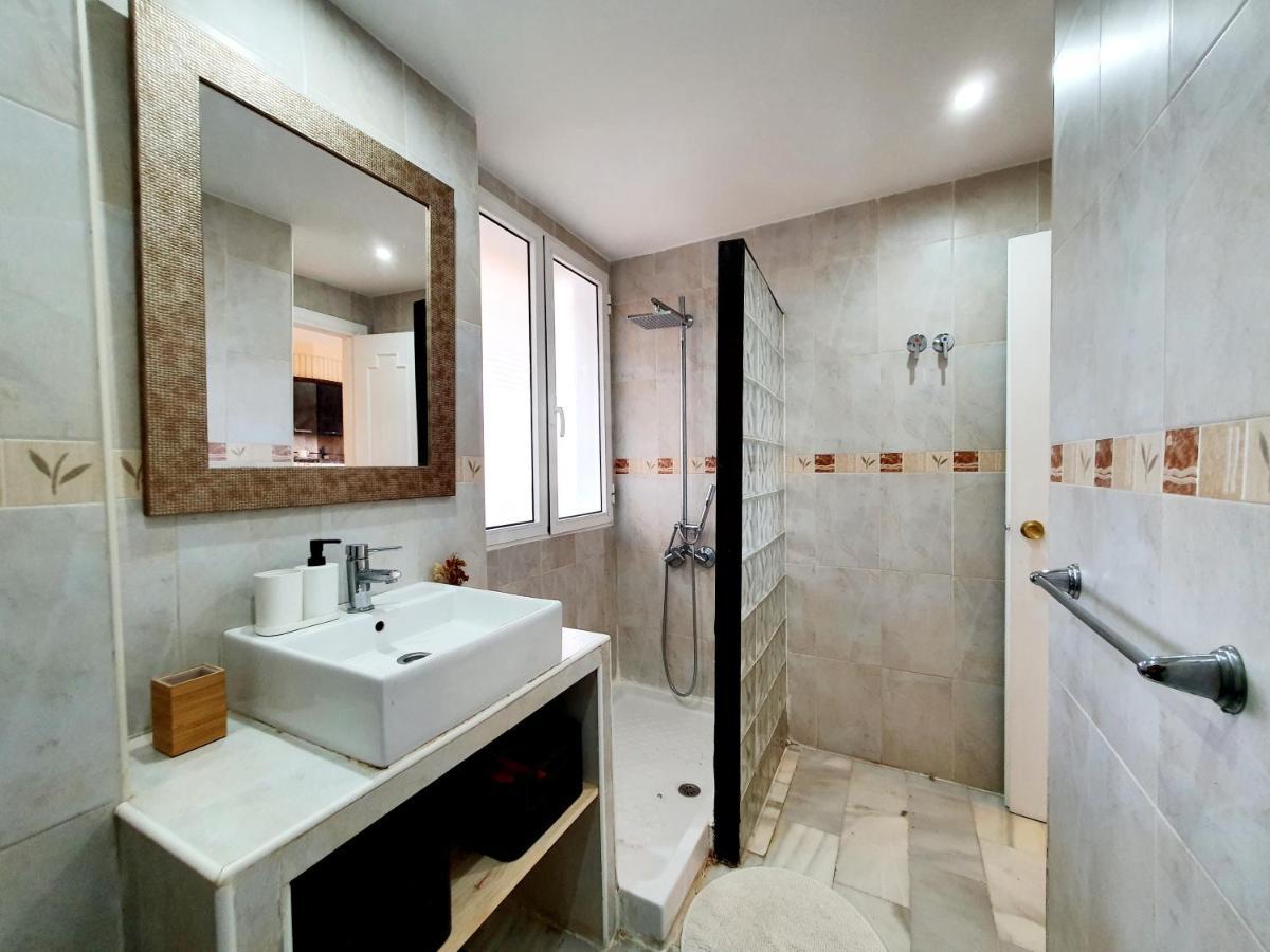 Cozy Apartment On The Beach Sitio de Calahonda Exterior photo